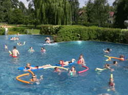 Kinder im Wasser Kinder im Wasser